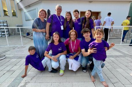 DIEVMĀTE MANI “DZEMDINĀJA” JAUNAI DZĪVEI
