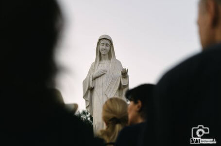 Dievmātes, Miera Karalienes, vēstījums Marijai Pavlovičai-Luneti 1986. gada 2. janvārī