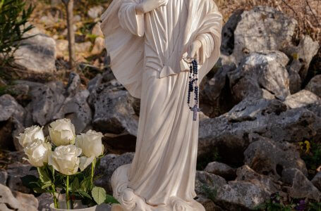 Dievmātes, Miera Karalienes, vēstījums Marijai Pavlovičai-Luneti 1987. gada 25. janvārī